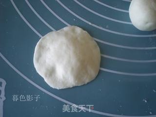 小蘑菇豆沙包的做法步骤:3
