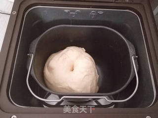 黑芝面包圈的做法步骤:2