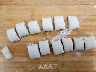 五香芝麻酱卷的做法步骤:8