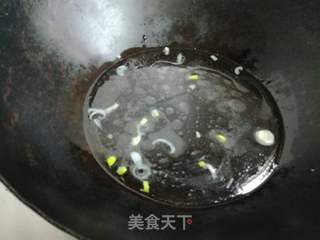 紫菜蛋花汤的做法步骤:4