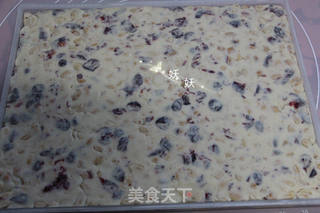 蔓越莓花生牛轧糖的做法步骤:10