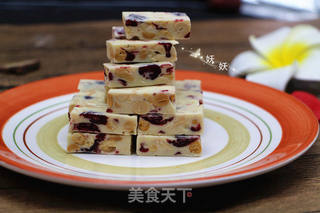 蔓越莓花生牛轧糖的做法步骤:12