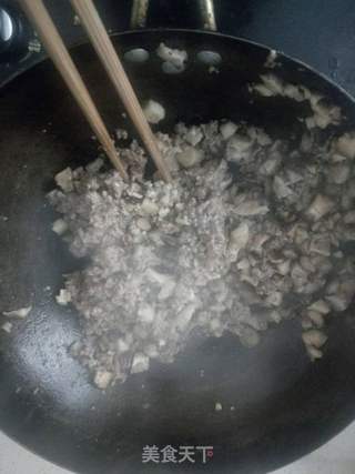 香菇瘦肉包子的做法步骤:8