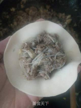 香菇瘦肉包子的做法步骤:15