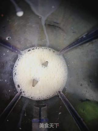 花样美食:玫瑰红豆奶昔的做法步骤:6