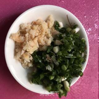 虾干鲜肉馄饨的做法步骤:2