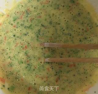 西兰花鸡蛋饼的做法步骤:4