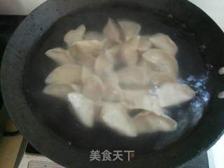 酸菜猪肉水饺的做法步骤:13