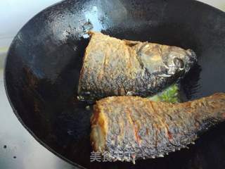 红烧鲤鱼的做法步骤:10