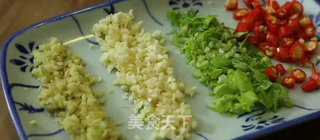 潮音潮人：潮汕杂咸腌沙蚬的做法步骤：1