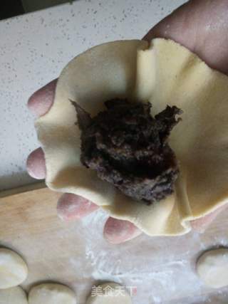 玉米面豆沙包的做法步骤：8