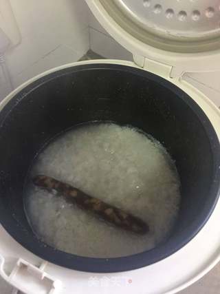 煲仔饭的做法步骤：1