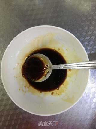煲仔饭的做法步骤：2