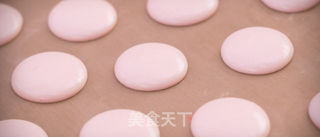 我做的马卡龙,像你一样可爱。的做法步骤:10