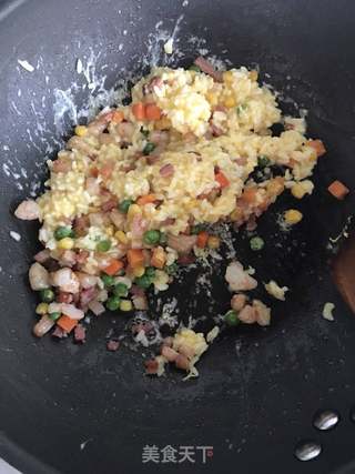 黄金虾仁蛋炒饭的做法步骤:5