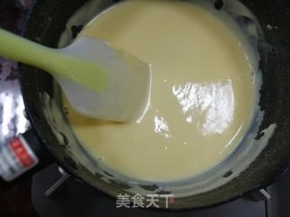 爆浆草莓海盐奶盖蛋糕的做法步骤:22