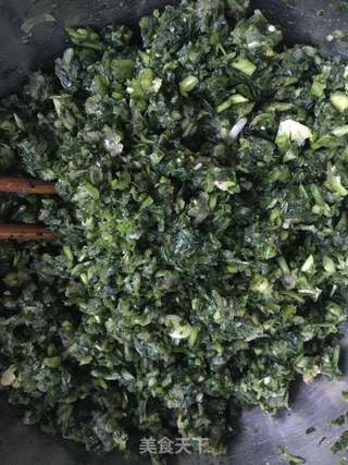 油煎荠菜馄饨的做法步骤:4
