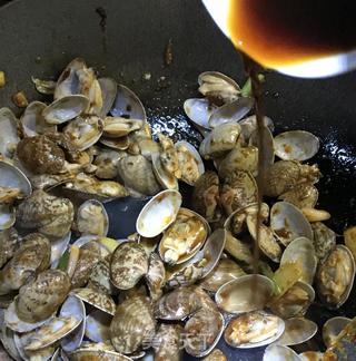 爆炒花甲(蛤蜊)的做法步骤:9