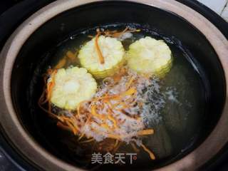 玉米虫草海参汤的做法步骤:9