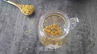 蜂蜜桂花茶的做法步骤：2