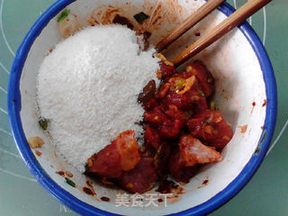 腌豇豆粉蒸牛肉的做法步骤:6