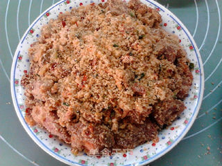 腌豇豆粉蒸牛肉的做法步骤:9