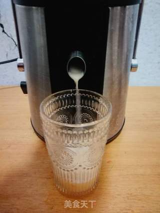 哈蜜瓜苹果汁的做法步骤:6