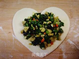 心形煎饺的做法步骤:5