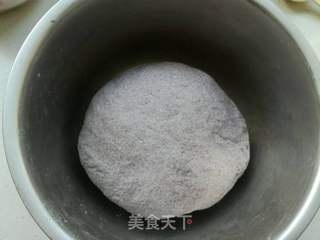 黑米面豆沙发糕的做法步骤:4