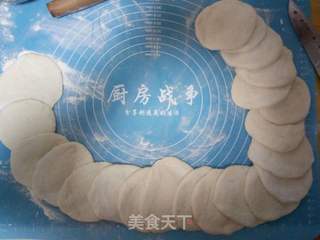 三鲜馅发面包子的做法步骤:11