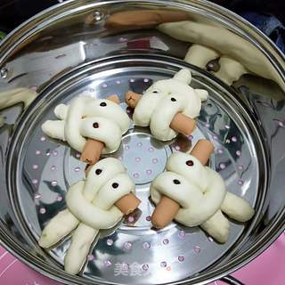 小兔子馒头的做法步骤:10