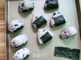 杂粮饭团的做法步骤:9