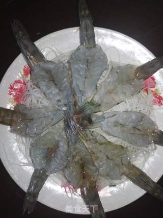 蒜香粉丝开背虾的做法步骤:5