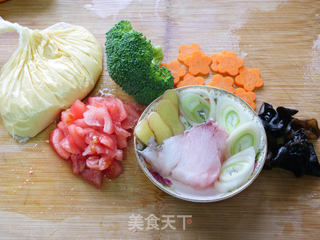 快手儿童餐 鳕鱼挤挤面的做法步骤:4