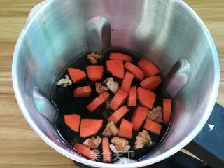 胡萝卜黑豆核桃豆浆的做法步骤:5