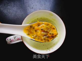 百香果甜瓜汁的做法步骤:5