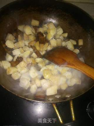 土豆炒腊肉的做法步骤：5