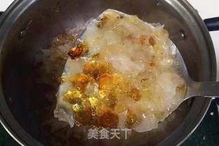 牛奶桃胶银耳羹的做法步骤:9