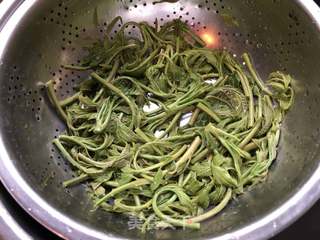 香椿拌豆腐#春季野菜#的做法步骤:3