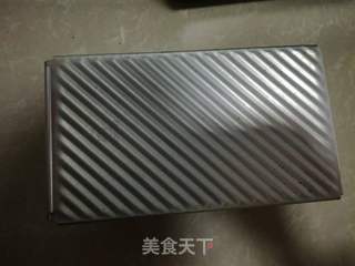 鲜奶吐司的做法步骤:14
