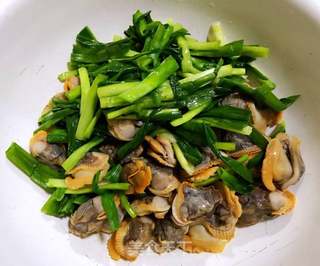 韭菜凉拌毛蚶的做法步骤:8