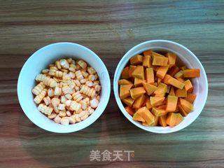 南瓜玉米粥的做法步骤:3
