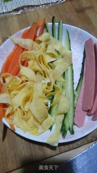 海苔寿司的做法步骤:6