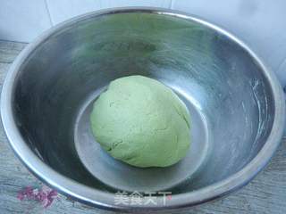 豆沙艾草青团的做法步骤:8