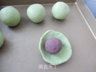 豆沙艾草青团的做法步骤:9