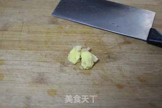 番茄鲫鱼汤的做法步骤:3