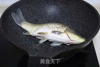 番茄鲫鱼汤的做法步骤:4