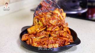 韩式辣白菜炒五花肉的做法步骤:17