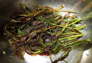 #春季野菜#香椿拌豆腐的做法步骤:2