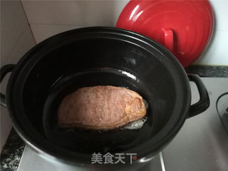 砂锅香煎牛排的做法步骤：3